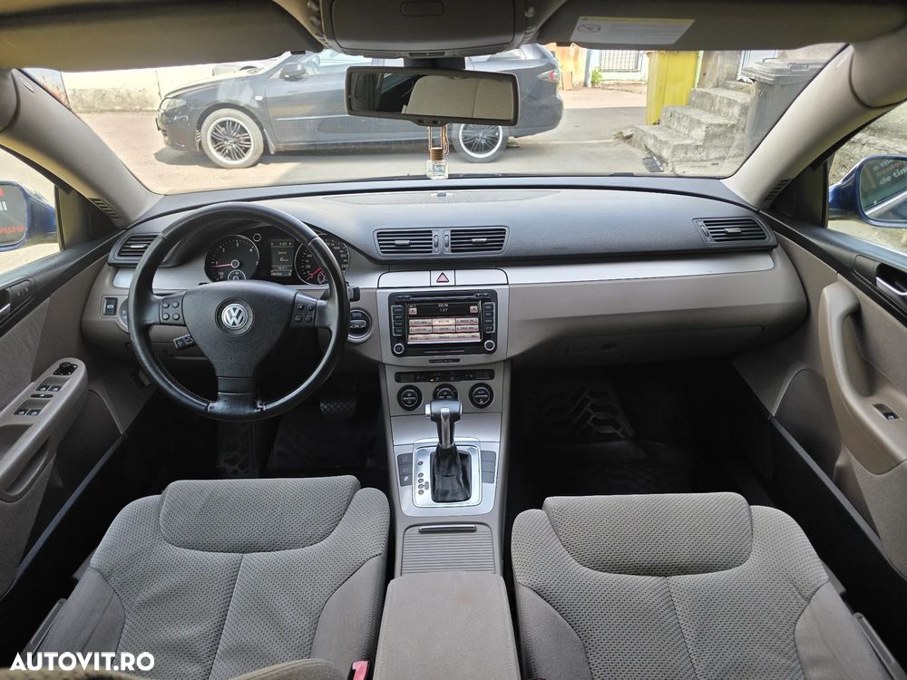 Volkswagen Passat 2.0 TDI BlueMotion Technology Highline DSG - 10