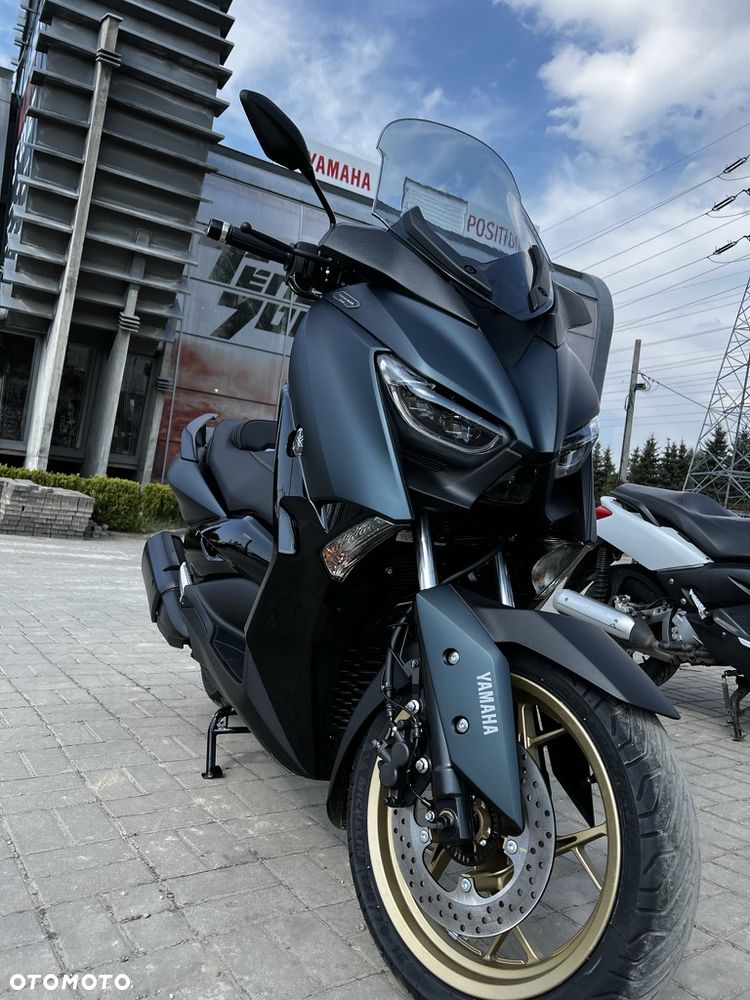 Yamaha X-max - 1
