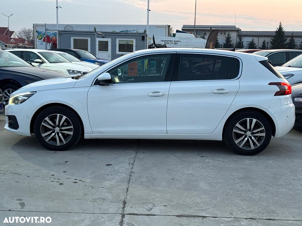 Peugeot 308 PureTech 130 GPF EAT8 Stop & Start Allure - 29