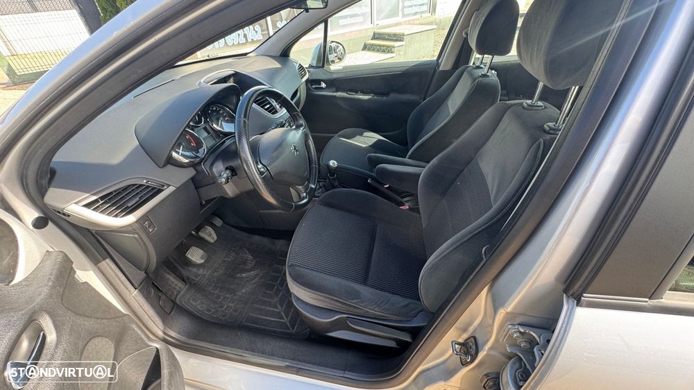 Peugeot 207 1.6 HDi Sport - 11