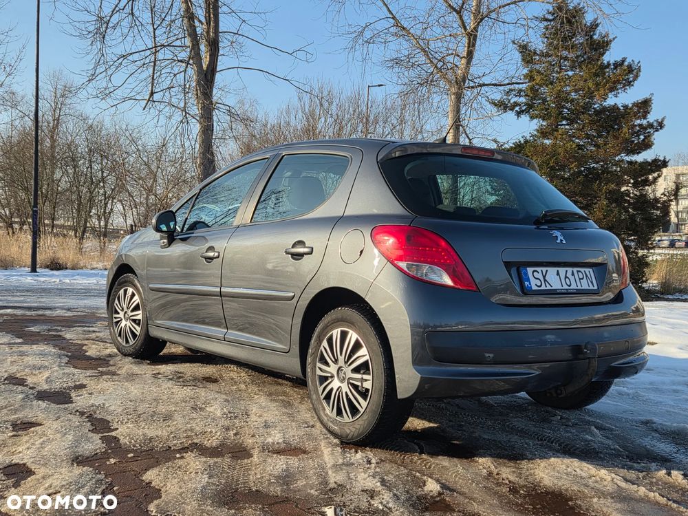 Peugeot 207 1.4 HDi Trendy - 4