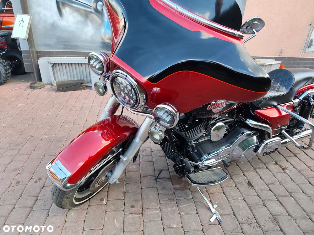 Harley-Davidson FLHTCU Ultra - 24