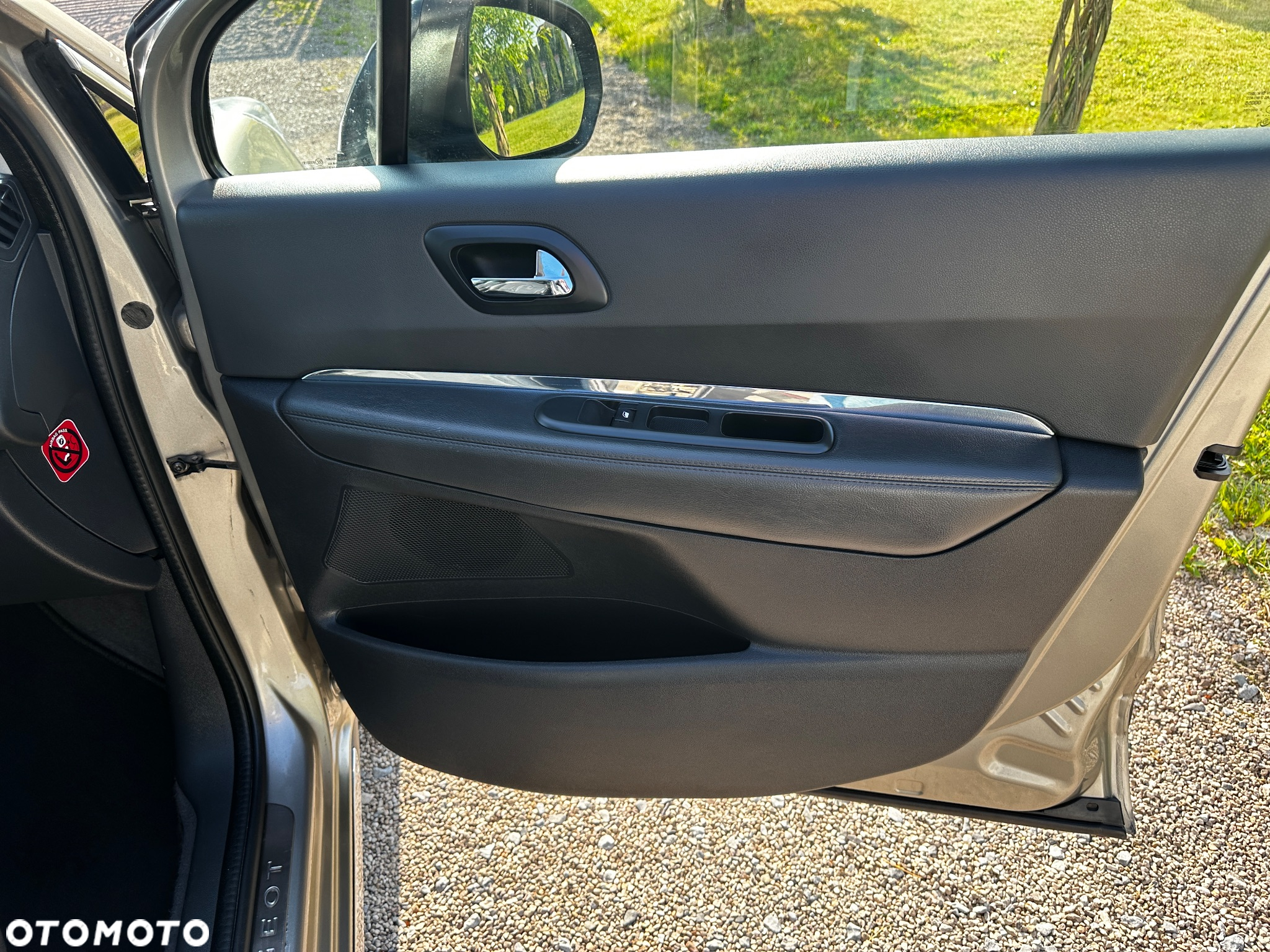 Peugeot 3008 2.0 HDi Allure - 32