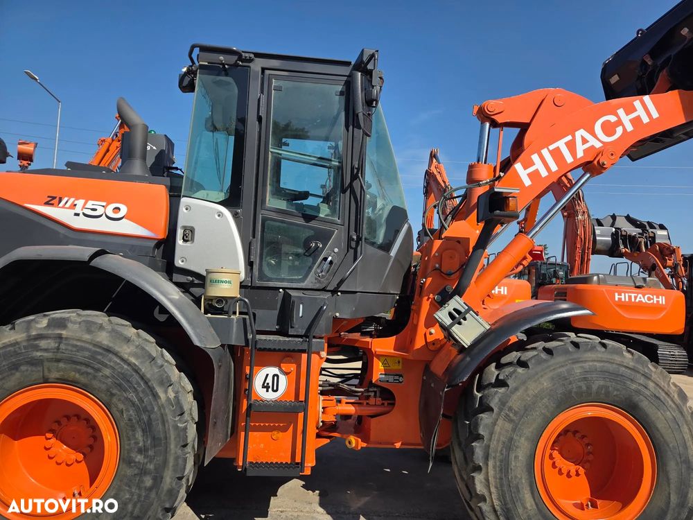 Hitachi ZW150-6, 2018, 5.304h, 21.348km, cupa 2,5mc, Masa 14 tone, cupla rapida, anv Michelin 80% ok, cantar, camera spate masalier, FULL OPTION, filtru suplimentar, Aer cond, rulat in Germania, posibilitate leasing, STARE FOARTE BUNA-PROMOTIE 69.900 EUR+Tva - 21