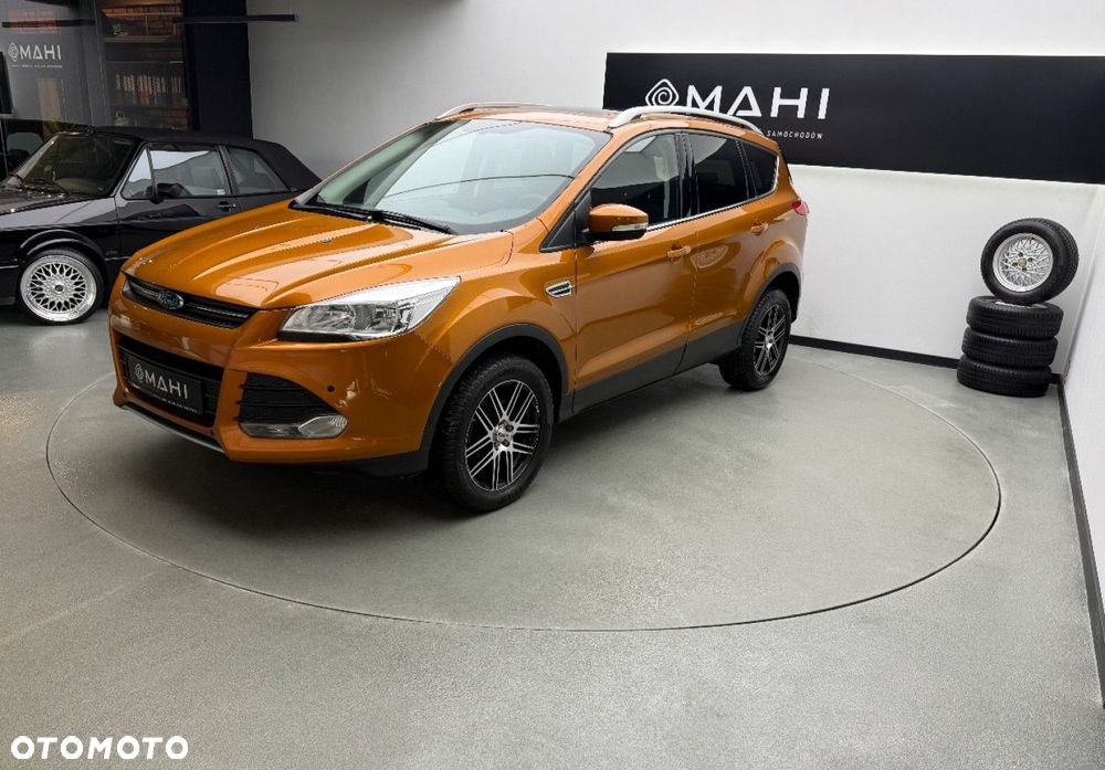 Ford Kuga 1.5 EcoBoost 2x4 Individual - 6