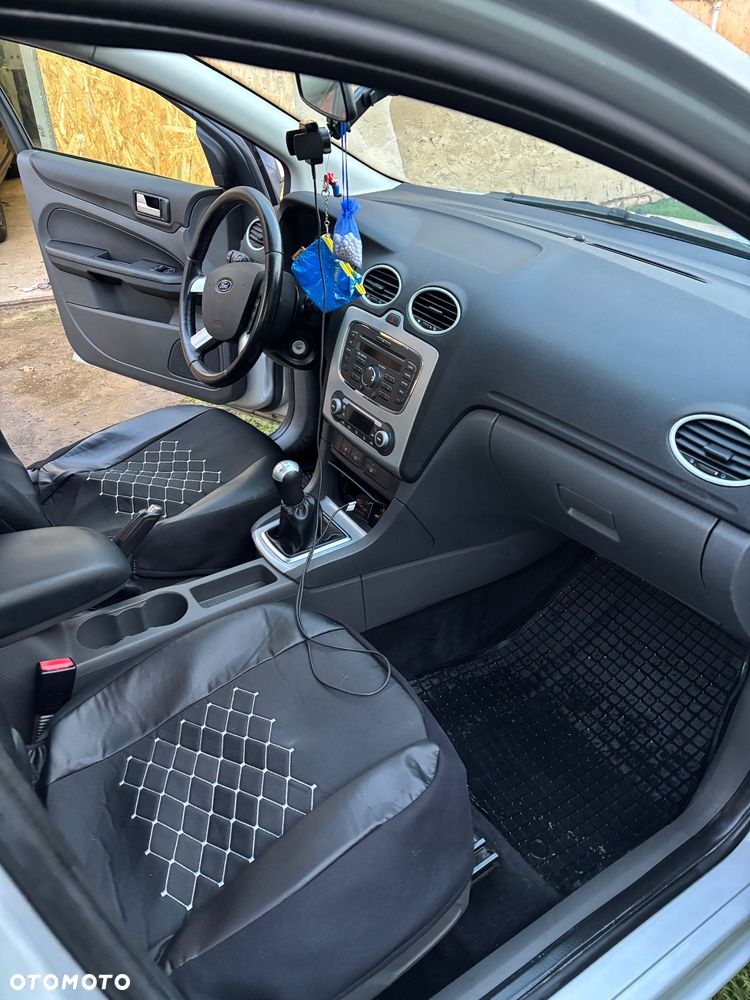 Ford Focus 1.6 TDCi Trend - 7