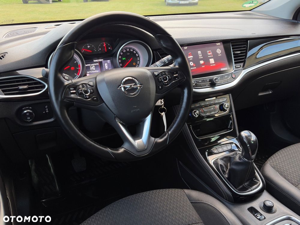 Opel Astra 1.4 Turbo Dynamic - 30