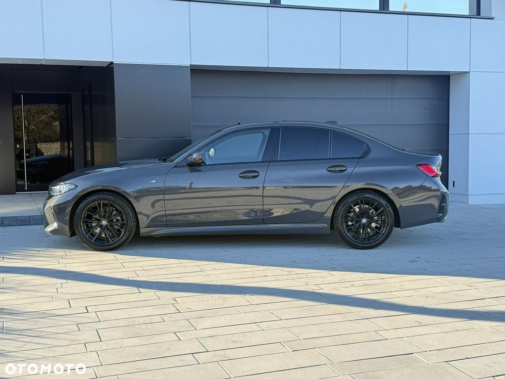 BMW Seria 3 320d xDrive M Sport - 18