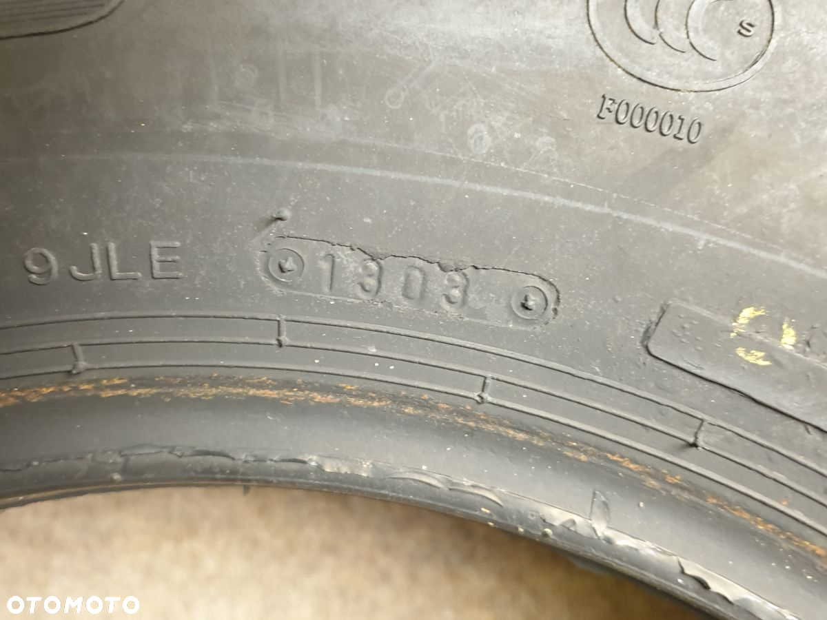 Opona Zimowa 225/75 R16 - 4