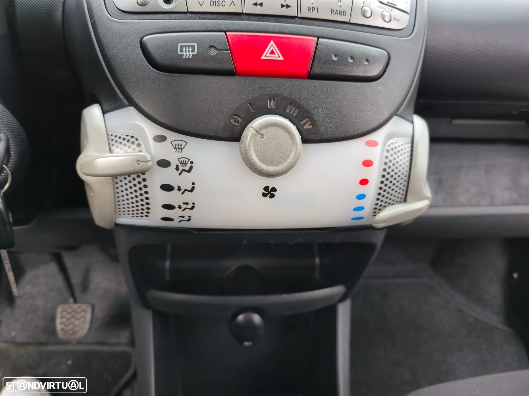 Toyota Aygo 1.0 - 7