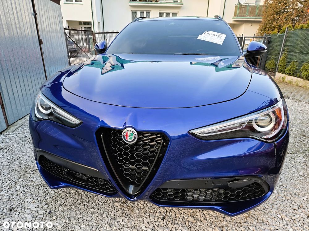 Alfa Romeo Stelvio 2.0 Turbo 16V AT8-Q4 Sprint - 18
