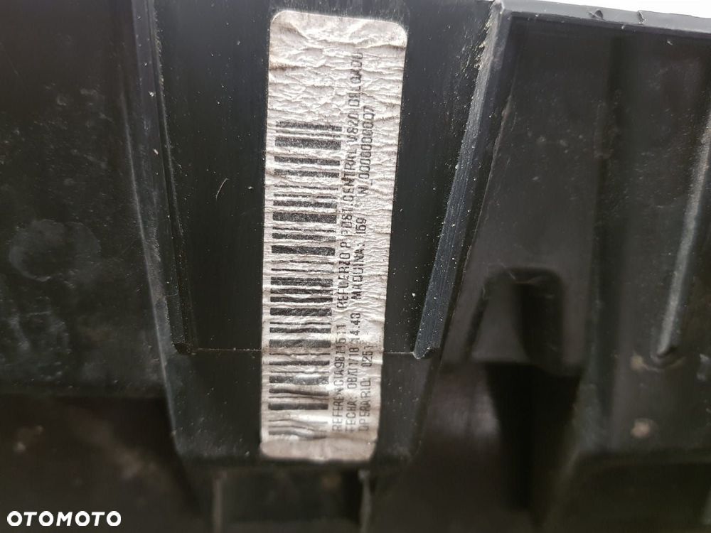 ZDERZAK TYLNY TYŁ VITO V-KLASA AMG 14-19 447 W447 4478806000 6x PDC - 11