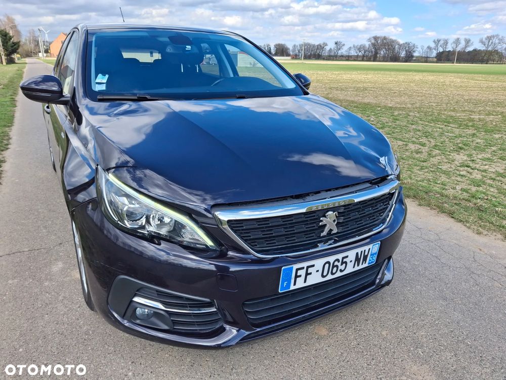 Peugeot 308 PureTech 110 Stop & Start Style - 11