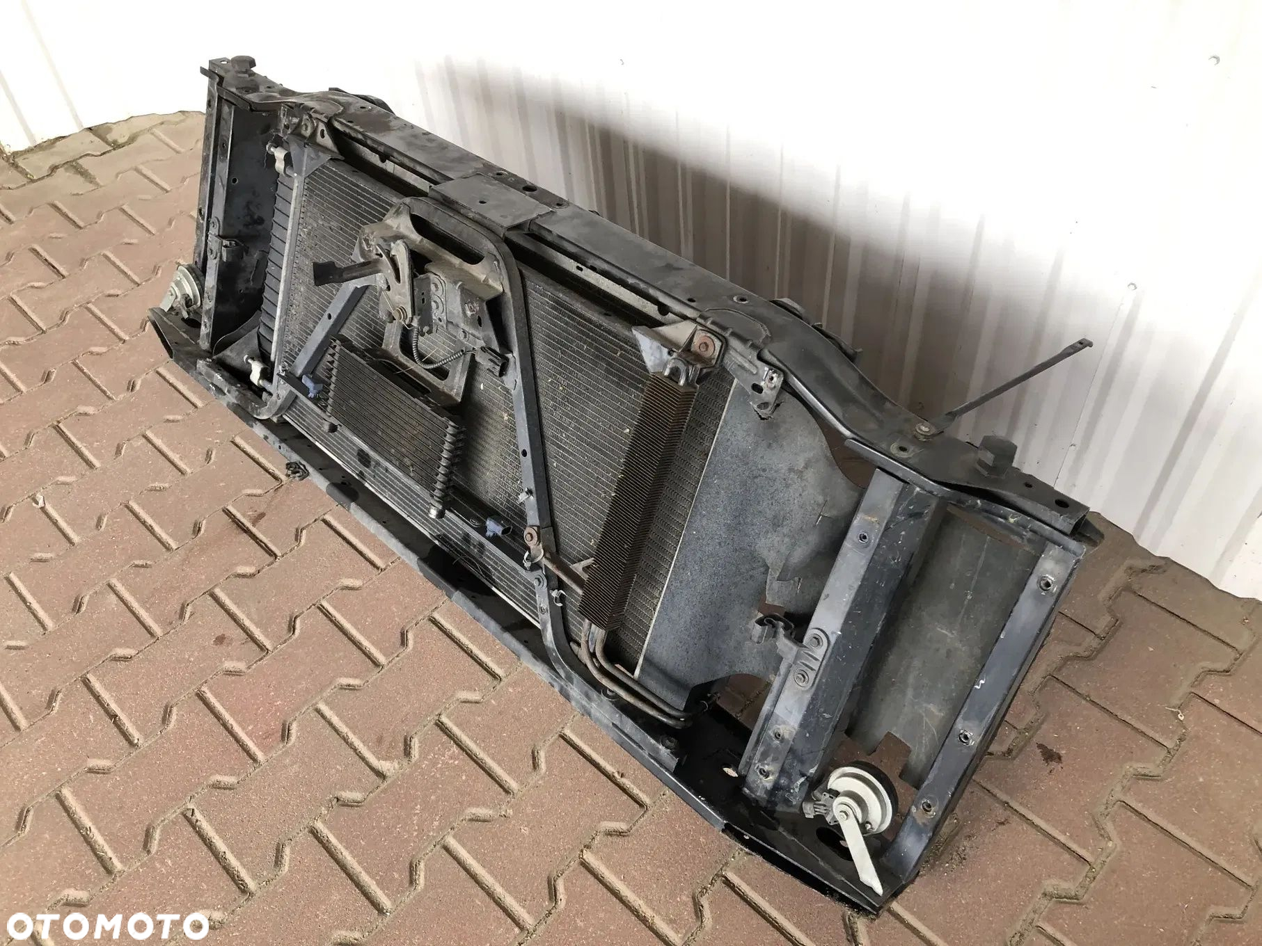CADILLAC ESCALADE III 6,2 V8 2006-2014 PAS PRZEDNI WZMOCNIENIE CZOŁOWE CHŁODNICE - 4