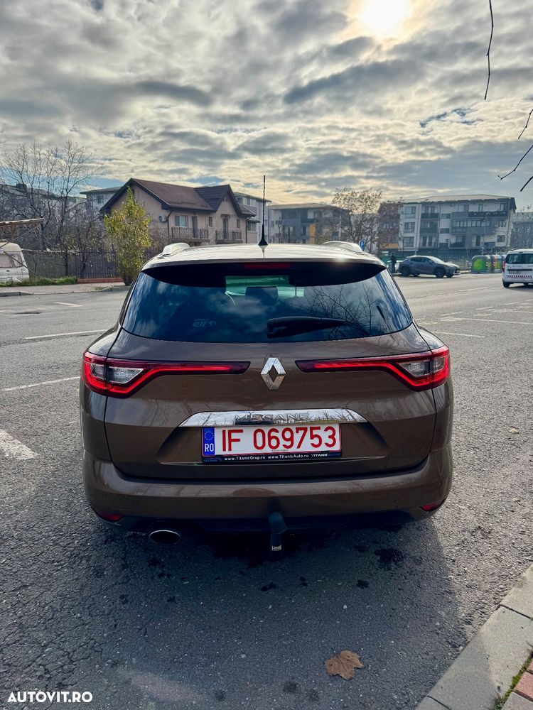Renault Megane Grandtour TCe 130 EDC Bose Edition - 9