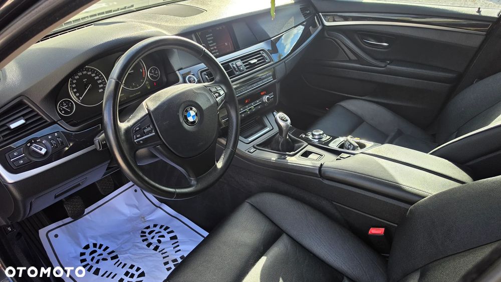 BMW Seria 5 520d Edition Fleet - 13