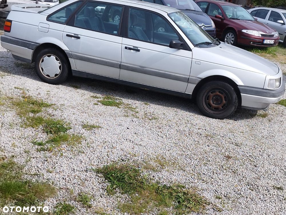 Volkswagen Passat 2.0 GL - 3