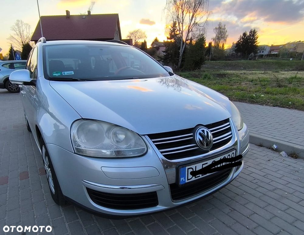 Volkswagen Golf 1.9 TDI Q-Line - 1