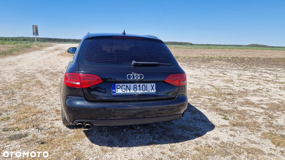 Audi A4 Avant 2.0 TDI - 4