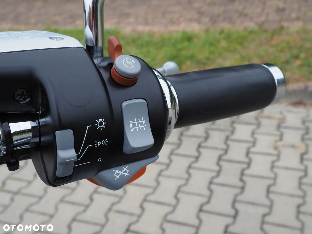 BMW R - 32