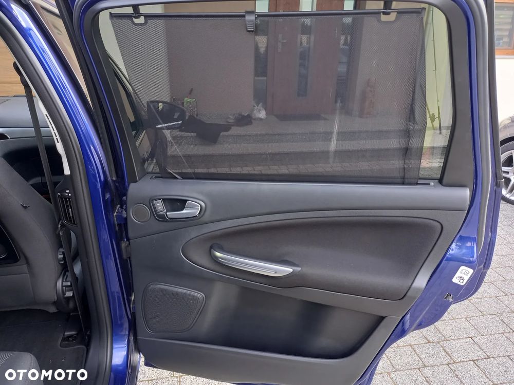 Ford S-Max 2.0 TDCi DPF Titanium - 17