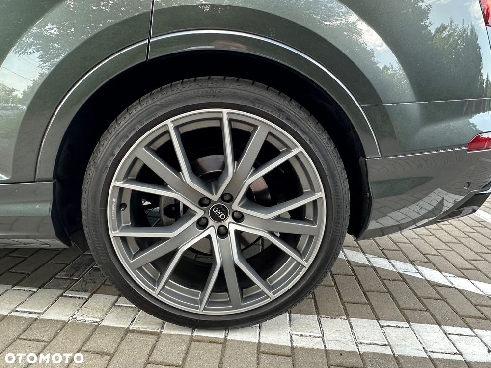 Audi Q7 - 15