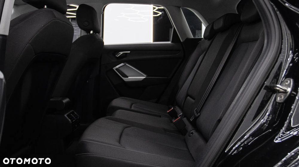 Audi Q3 35 TFSI mHEV S tronic - 16