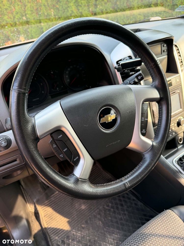 Chevrolet Captiva 2.0 d LS - 20