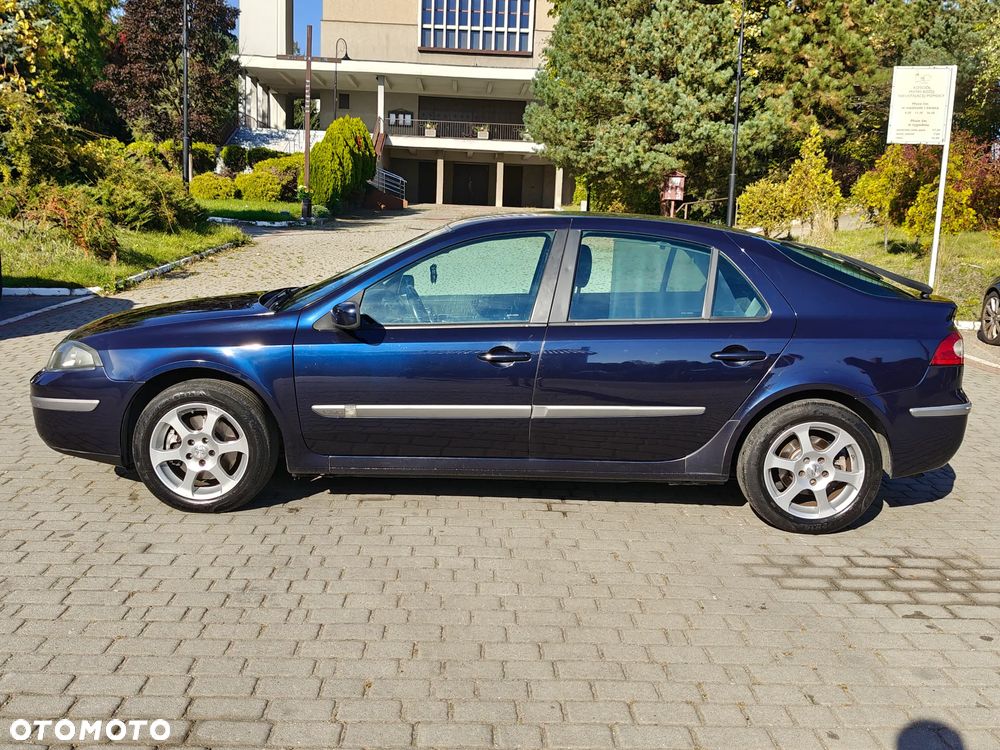 Renault Laguna 1.9 dCi Initiale - 22