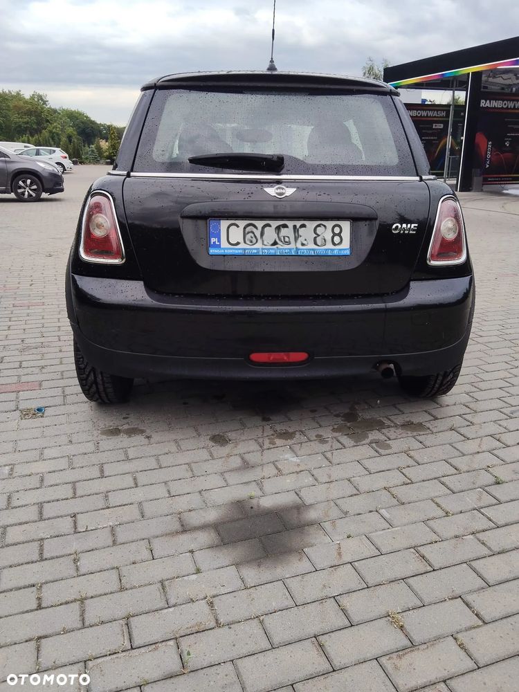 MINI ONE - 8