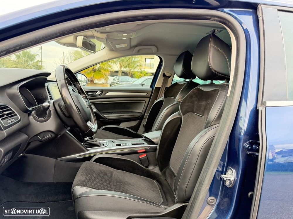 Renault Mégane Sport Tourer 1.5 Blue dCi Intens EDC - 28