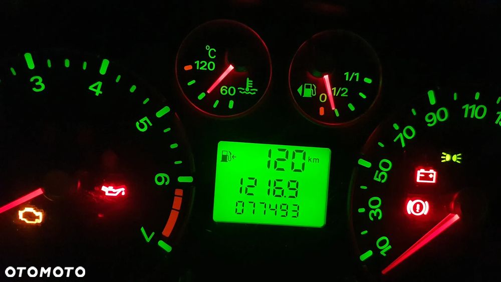 Ford Fiesta 1.3 Ambiente - 26