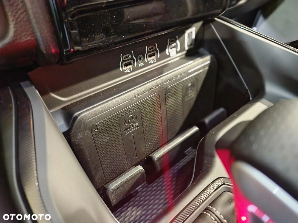 RAM 1500 Rebel Premium - 12