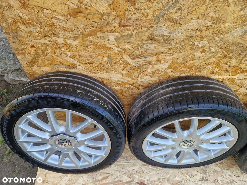 VW FELGI ALUMINIOWE ET54 7Jx17 57,1mm 1K0601025AN OPONY CONTINENTAL 225/45 R17 4,5-5 mm - 6