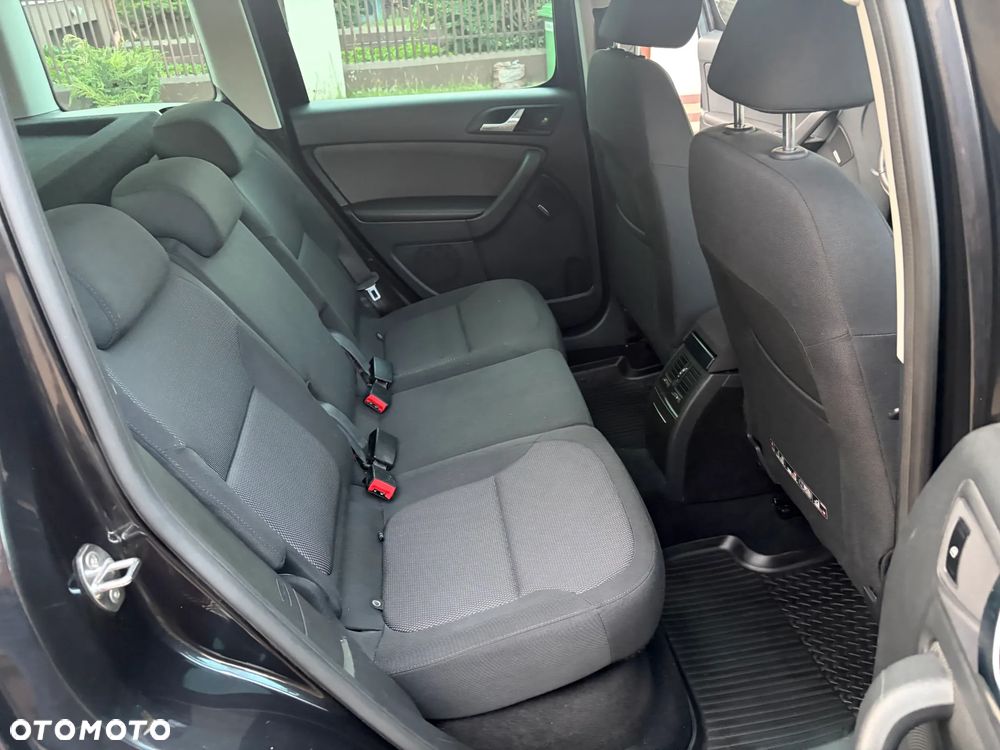 Skoda Yeti 1.2 TSI 4x2 Elegance DSG - 26