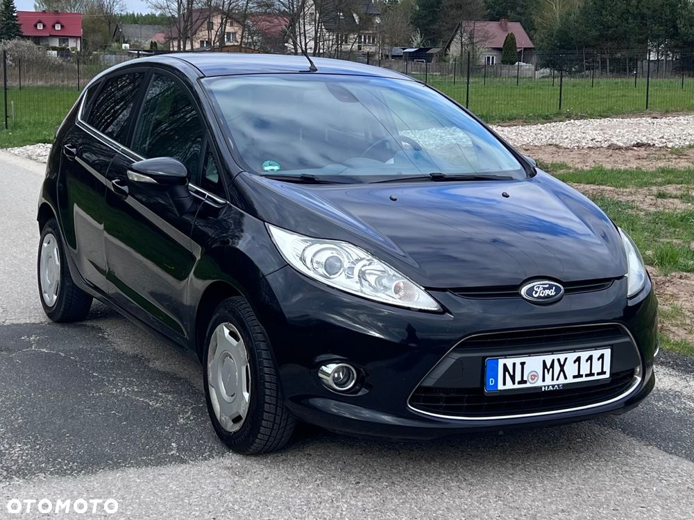 Ford Fiesta 1.6 TDCi DPF Titanium - 8