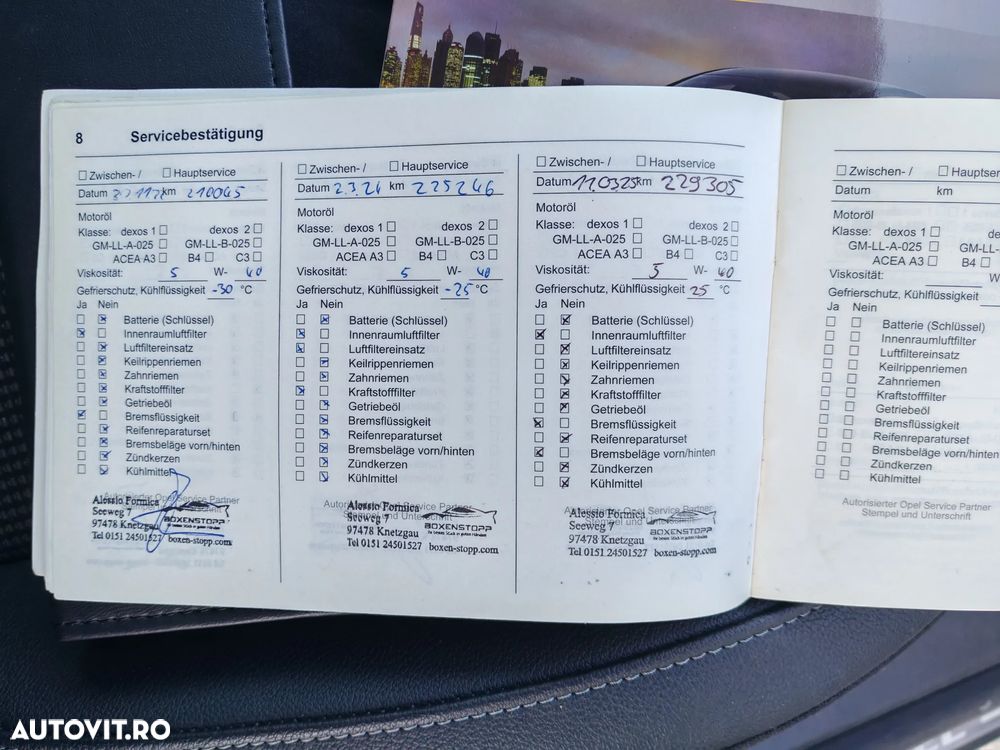 Opel Insignia 2.0 CDTI Automatik Sport - 33