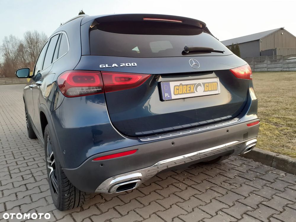 Mercedes-Benz GLA 200 Progressive - 9