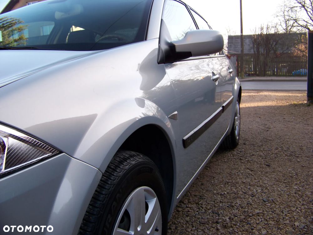Renault Megane - 9