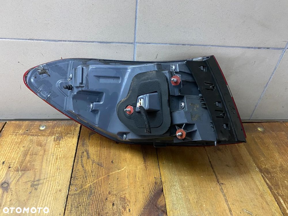 MERCEDES glc 253 lampa tylna prawa led - 3
