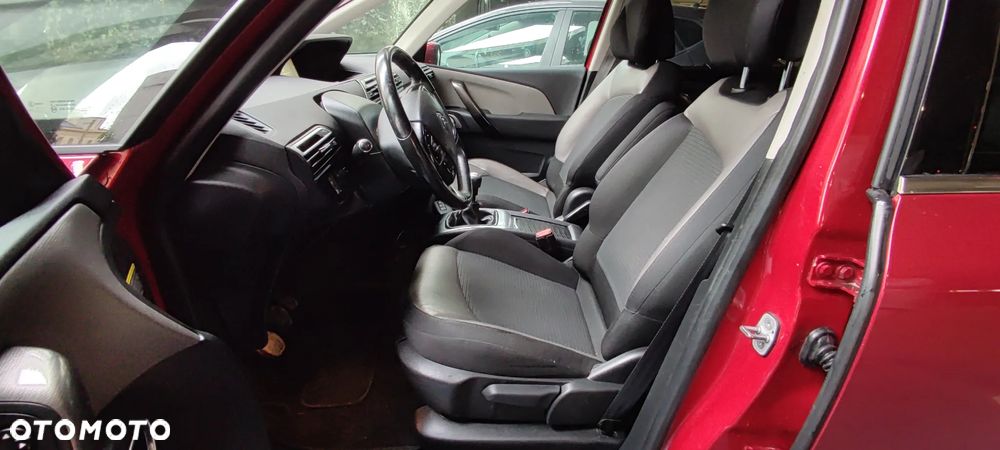 Citroën C4 Picasso PureTech 130 Stop&Start Exclusive - 26