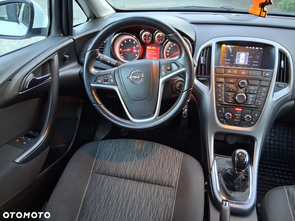 Opel Astra 1.6 Business EU6 - 27