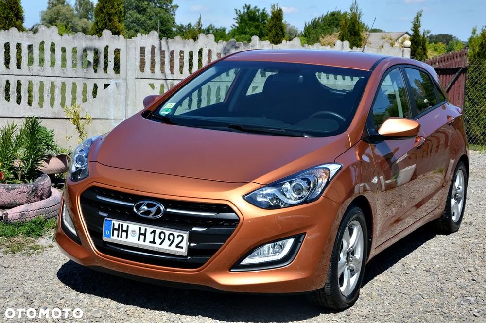 Hyundai i30 blue 1.6 CRDi DCT Style - 1