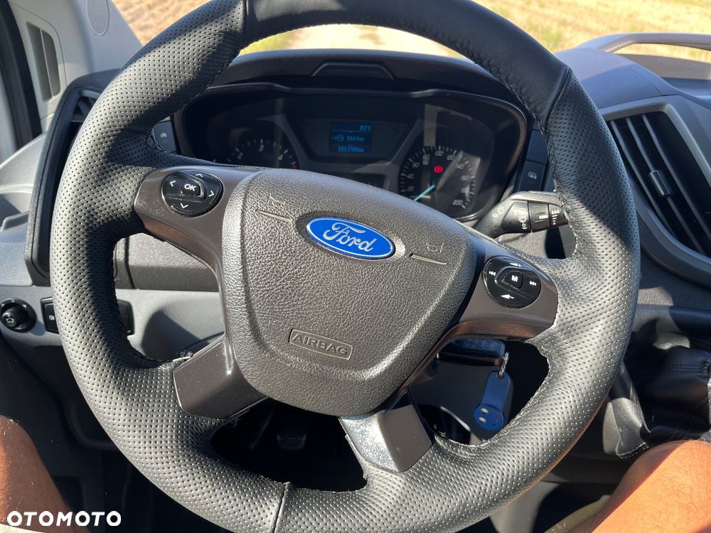 Ford transit - 15