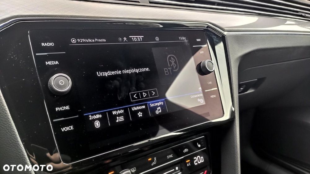Volkswagen Passat - 19