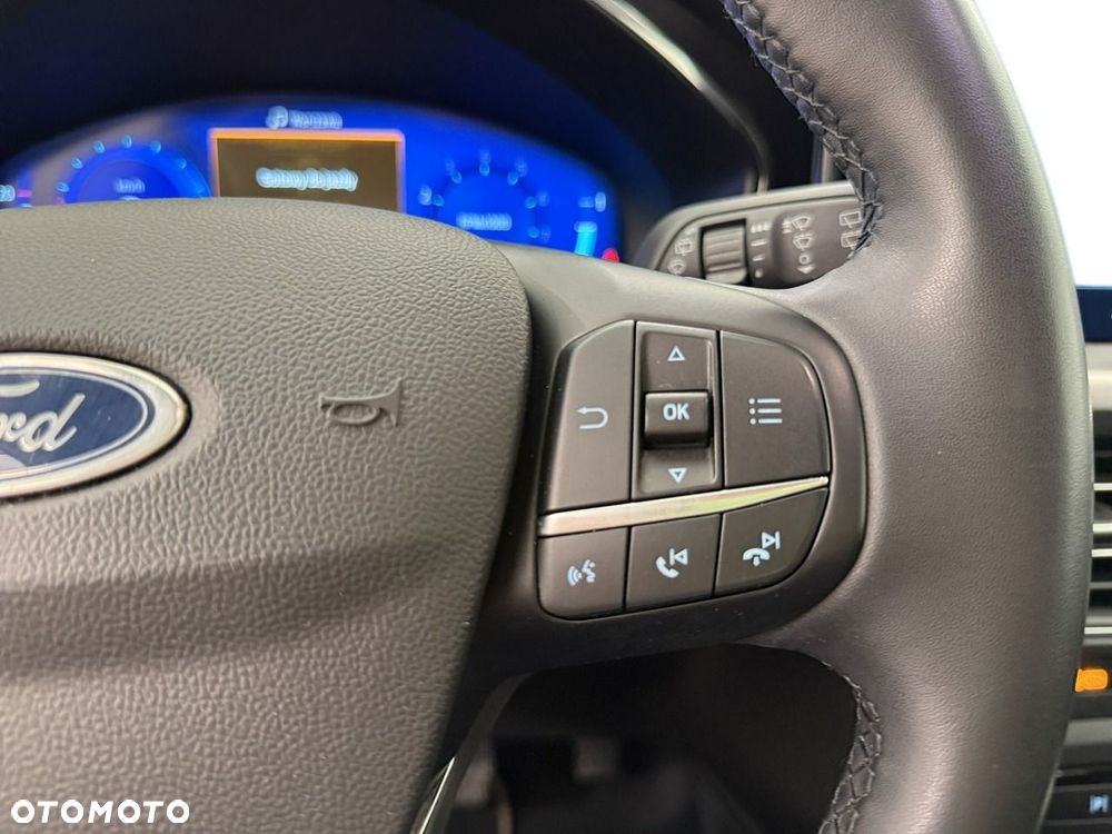 Ford Focus 1.0 EcoBoost Hybrid TITANIUM X - 23