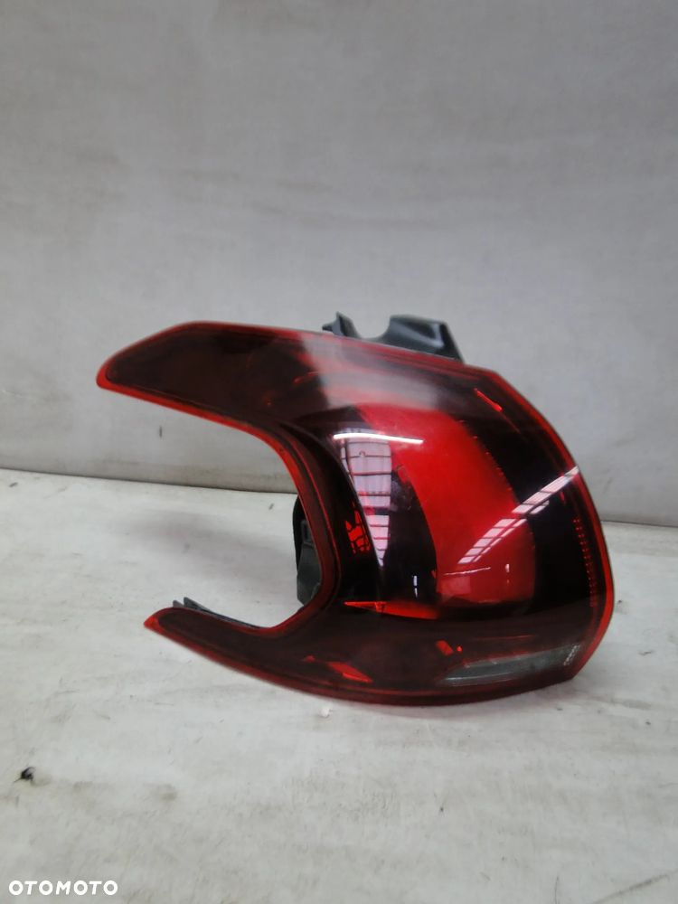 PEUGEOT 2008 I LIFT LAMPA LEWA TYŁ TYLNA EUROPA - 2