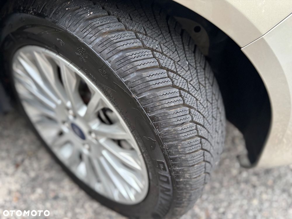 Ford B-MAX - 19