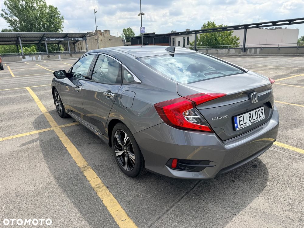 Honda Civic 1.5 T Executive CVT - 2