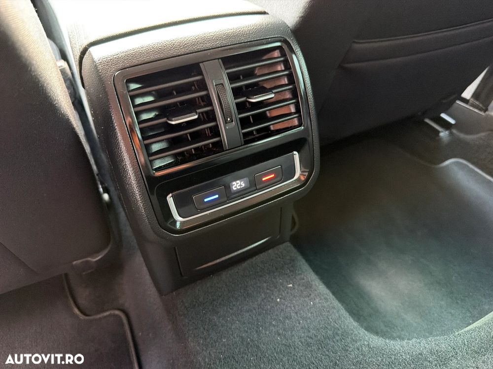 Volkswagen Passat 1.6 TDI SCR DSG Comfortline - 17
